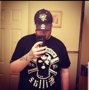 Meet your Posher, Adam